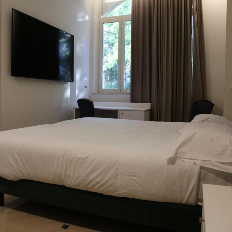 Hellenia Yachting Hotel & SPA - Standard Double or Twin Room - 2