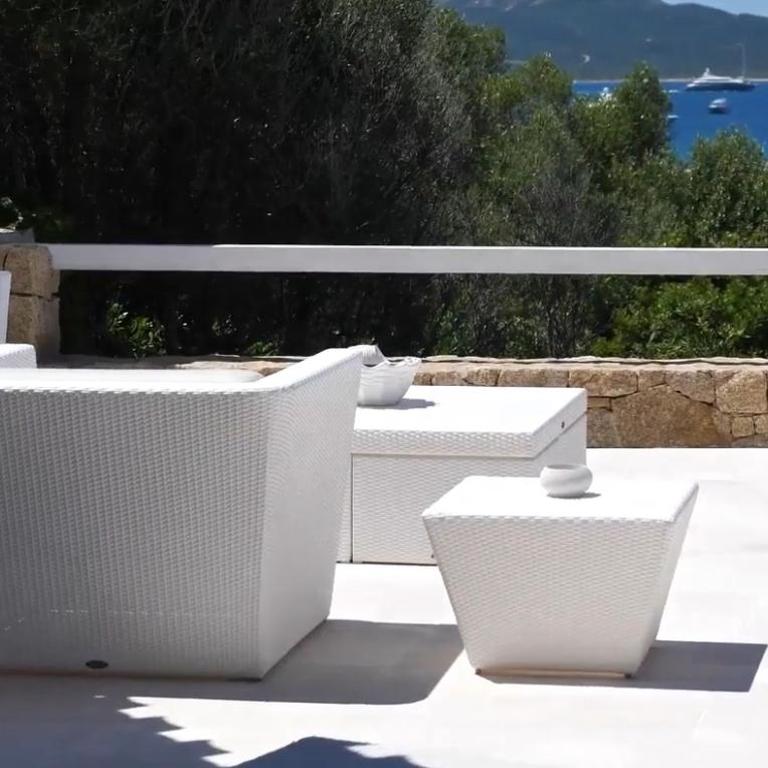 Luxury Villa in Porto Rotondo with Private Pool & Mediterranean Views - Villa - 3