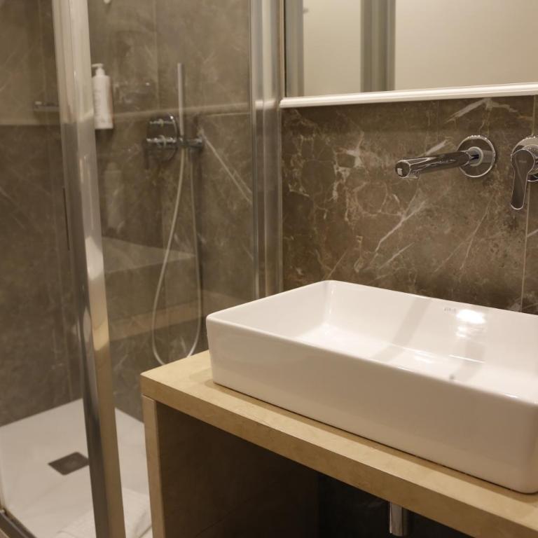 Hellenia Yachting Hotel & SPA - Standard Double or Twin Room - 4