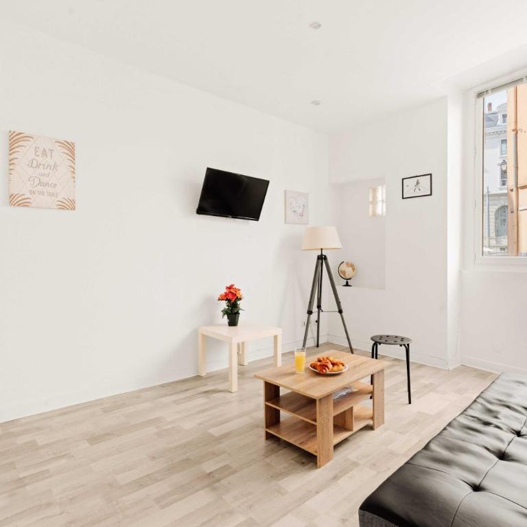 Cozy Appartement 1BR 2P - Vieux Lyon - One-Bedroom Apartment - 3
