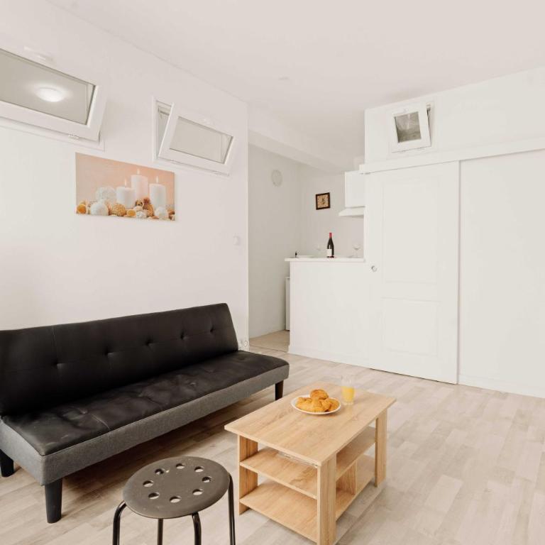 Cozy Appartement 1BR 2P - Vieux Lyon - One-Bedroom Apartment - 11
