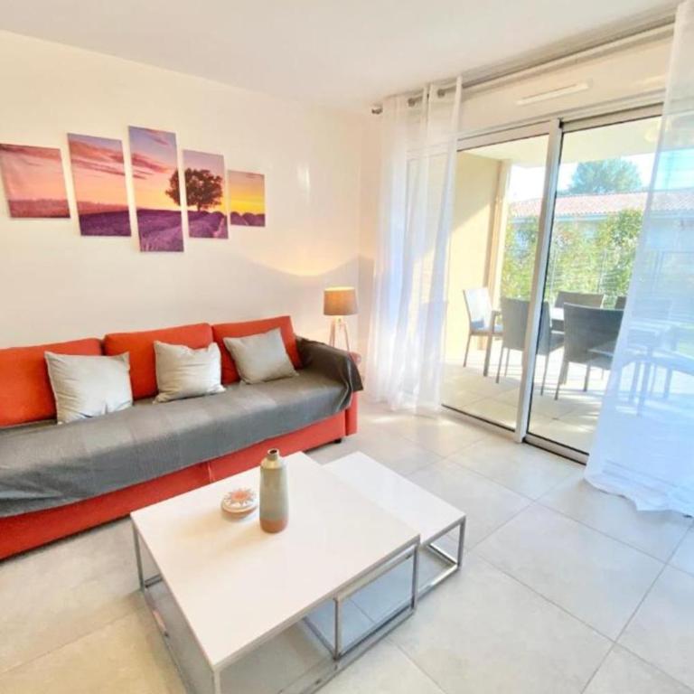 Beautiful apartment for 5 with swimming pool - Apartment - 9