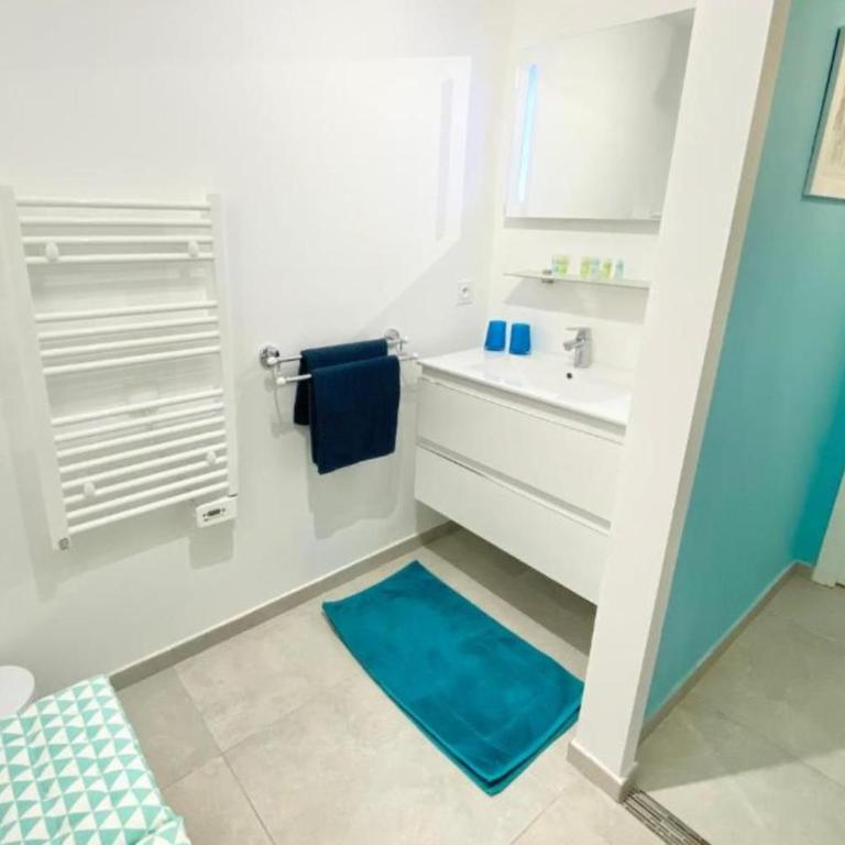 Beautiful apartment for 5 with swimming pool - Apartment - 14
