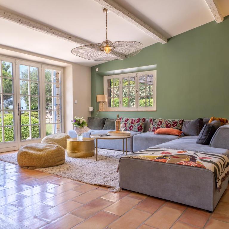 Grande Villa avec Piscine - Villa - 27