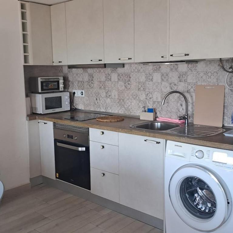 Sea view apartment Torrevieja - Two-Bedroom Apartment - 19
