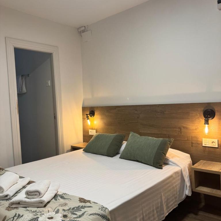 IRUÑA ROOMs - Habitación Doble - 2