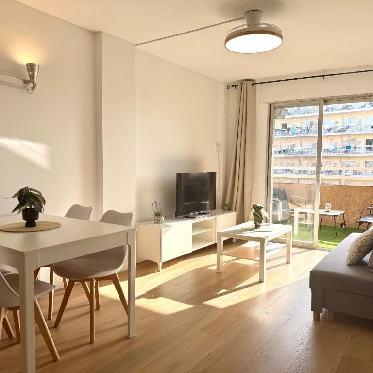 Skyline Pool Apartment - Apartment mit 1 Schlafzimmer - 11