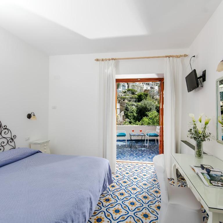 Hotel Vittoria - Camera Matrimoniale Standard Vista Citta' - 3