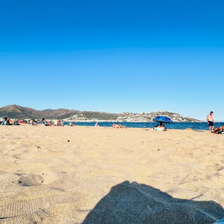 First linear with pool, 4 person with see view and private parking - Apartamento con vistas al mar - 2