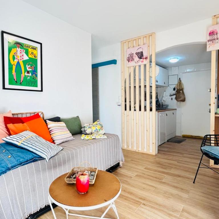First linear with pool, 4 person with see view and private parking - Apartamento con vistas al mar - 28