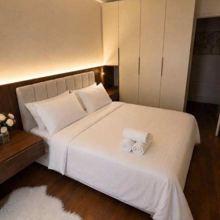 Chic Luxury Apartment with Eiffel Tower Views - Appartement 2 Chambres - 11