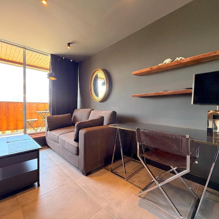 A chalettt center with a nice view - Two-Bedroom House - 24