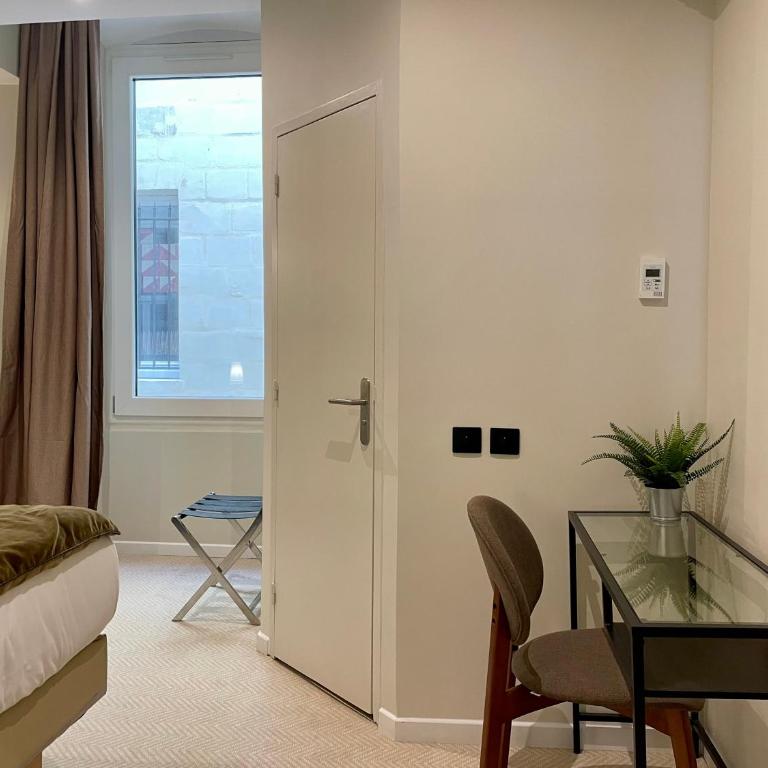 Hôtel du Théâtre - Hypercentre - Climatisé - Suite 1 Chambre - 7