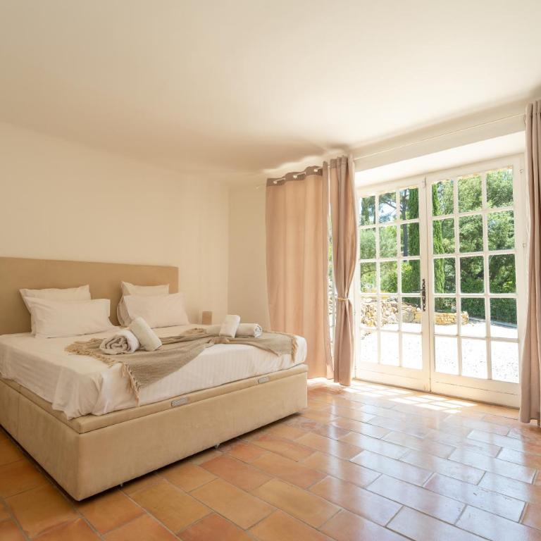 Grande Villa avec Piscine - Villa - 62