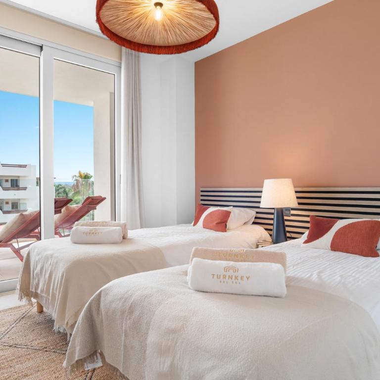 Casa Maktub Estepona - Two-Bedroom Apartment with Balcony and Sea View - 17