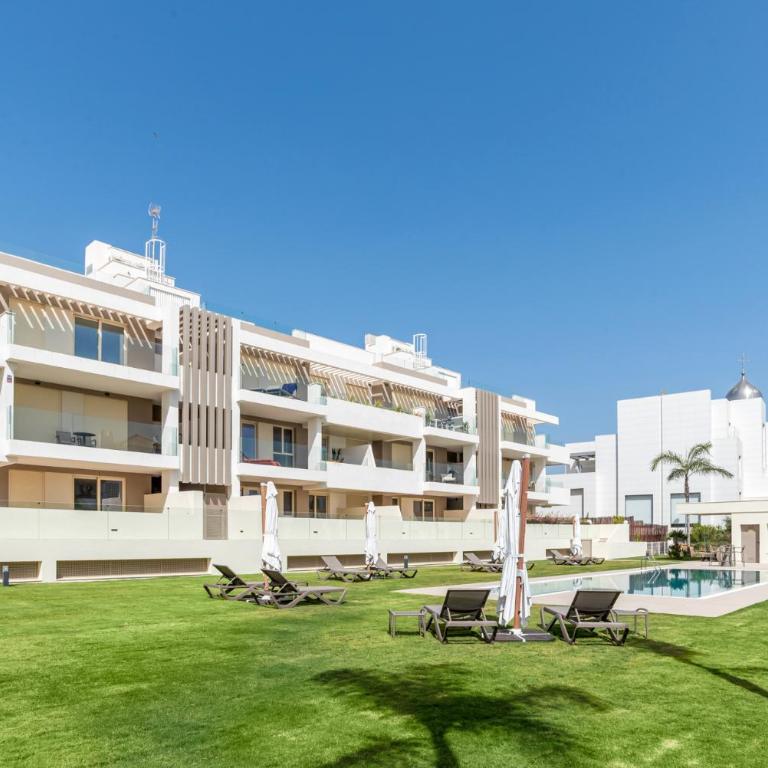Casa Maktub Estepona - Two-Bedroom Apartment with Balcony and Sea View - 23