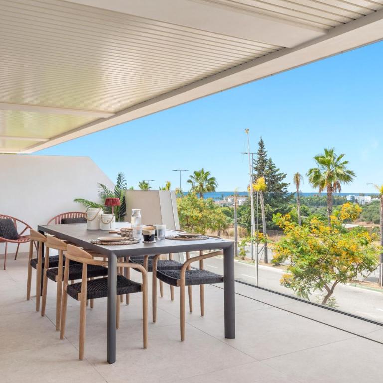 Casa Maktub Estepona - Two-Bedroom Apartment with Balcony and Sea View - 27