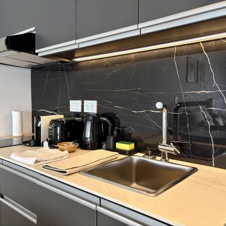 Spacious Studio Apartment in Palermo 901 - Two-Bedroom Apartment - 18