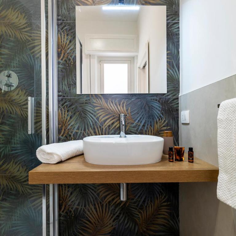 Dimora Largo Franchì Apartments - Deluxe Double Studio - 4