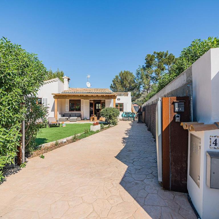 3-Bed Villa with Pool, Puerto Pollença - Villa de 3 dormitorios - 7