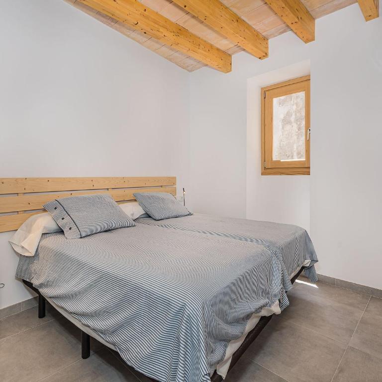Old Town Townhouse with Pool, Pollença - Casa Vacanze con 4 Camere da Letto - 16