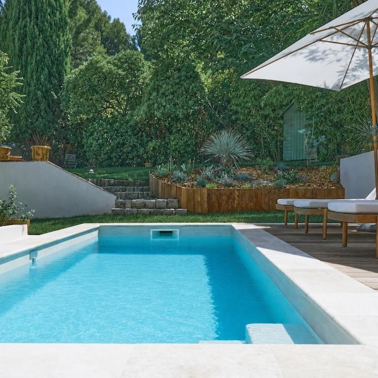 Marseille Golden Square's house, absolutely quiet, with no direct neighbors and accessible for people with reduced mobility - Villa avec Piscine Privée - 5