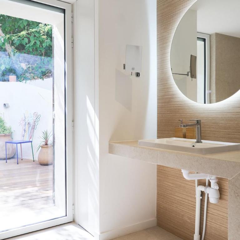 Marseille Golden Square's house, absolutely quiet, with no direct neighbors and accessible for people with reduced mobility - Villa avec Piscine Privée - 7
