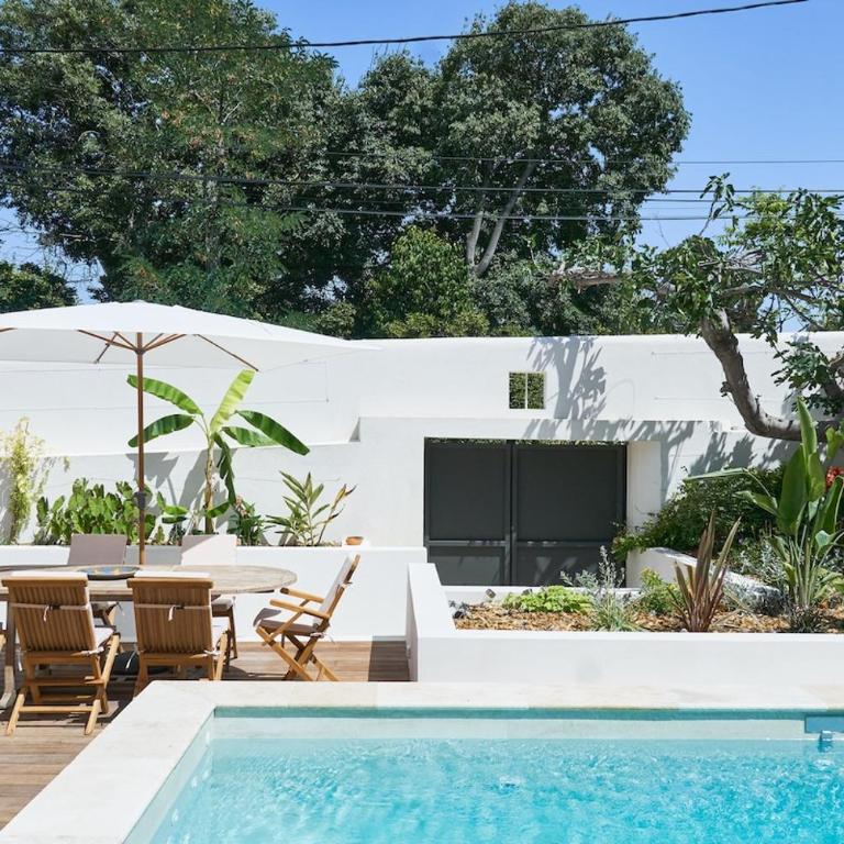 Marseille Golden Square's house, absolutely quiet, with no direct neighbors and accessible for people with reduced mobility - Villa avec Piscine Privée - 18