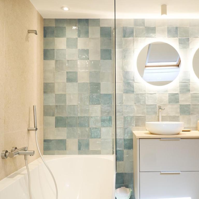 Marseille Golden Square's house, absolutely quiet, with no direct neighbors and accessible for people with reduced mobility - Villa avec Piscine Privée - 29