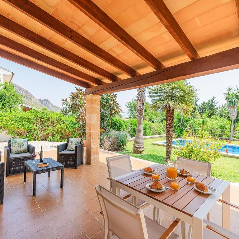 2-Bed Villa with Pool, Puerto Pollença - Two-Bedroom Villa - 17
