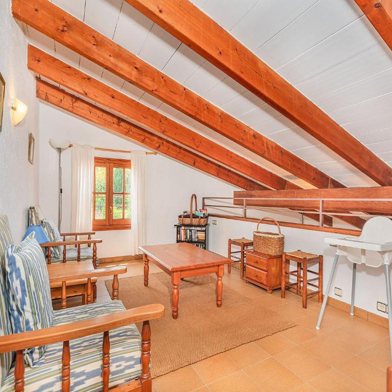 2-Bed Villa with Pool, Puerto Pollença - Two-Bedroom Villa - 10