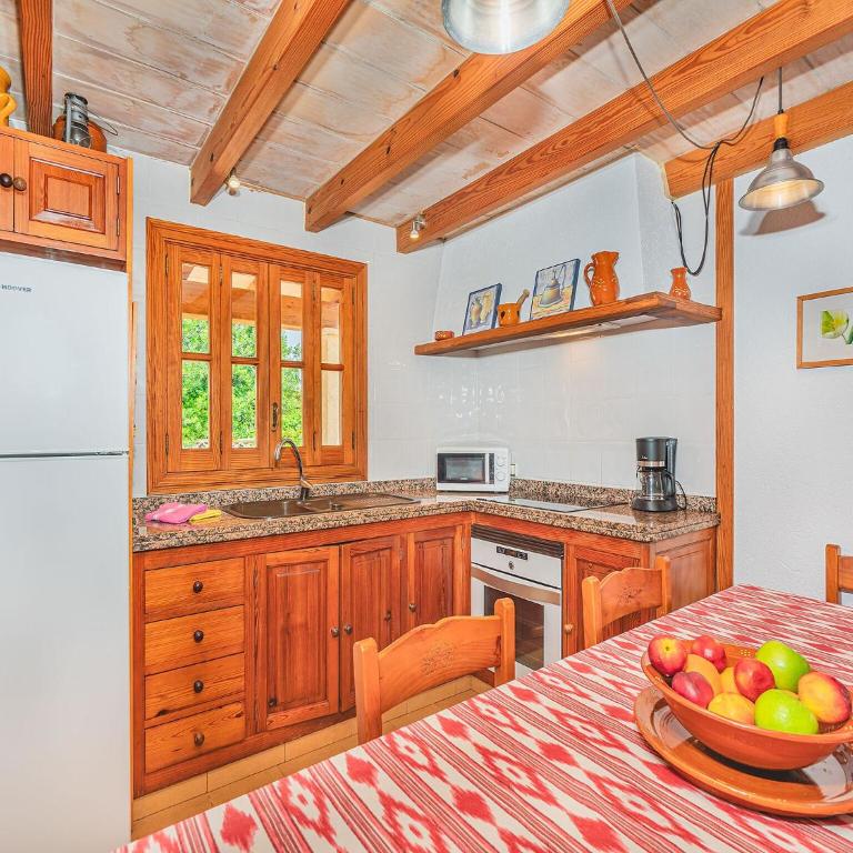 2-Bed Villa with Pool, Puerto Pollença - Two-Bedroom Villa - 2
