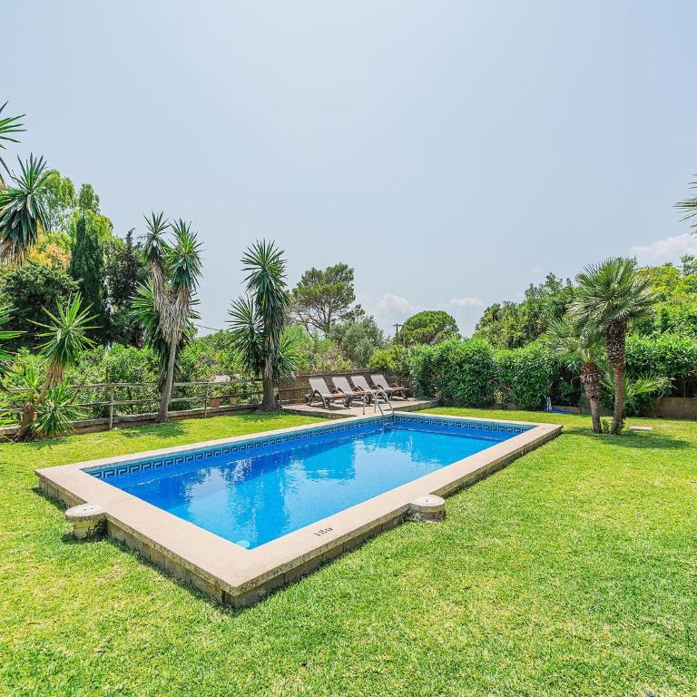 2-Bed Villa with Pool, Puerto Pollença - Two-Bedroom Villa - 9