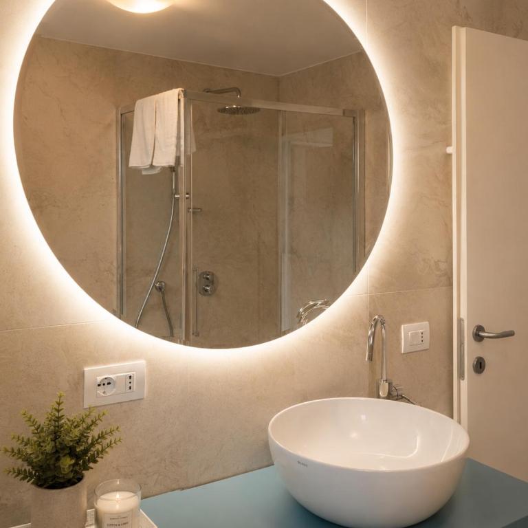 View & Chill Apartment - One-Bedroom Apartment - 8