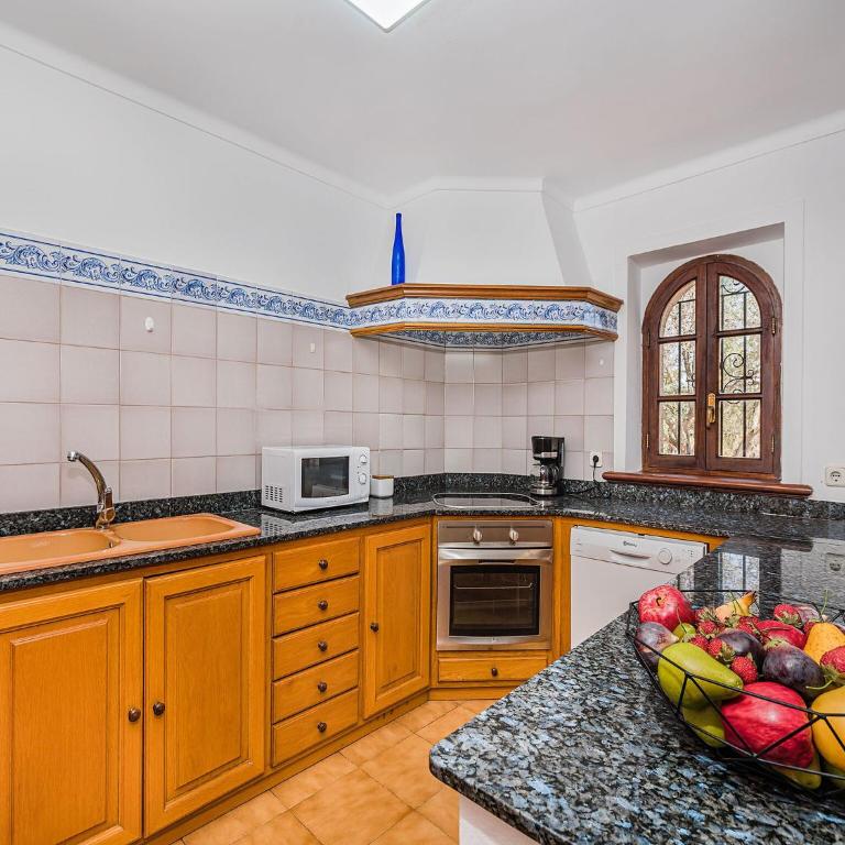 Peaceful Country Villa with Pool - Landhaus mit 3 Schlafzimmern - 4