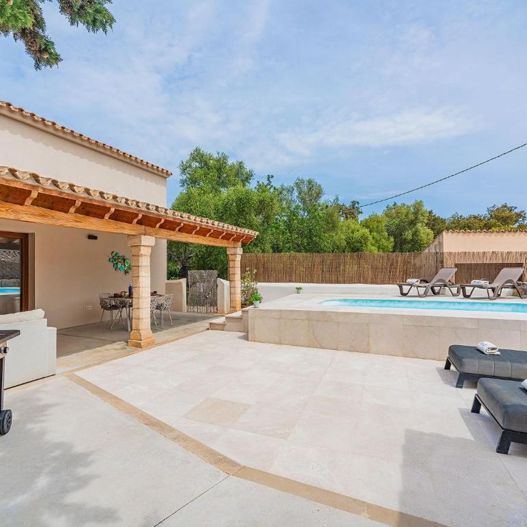 Cosy 2-Bed Villa with Pool, Pollença - Villa de 2 dormitorios - 23