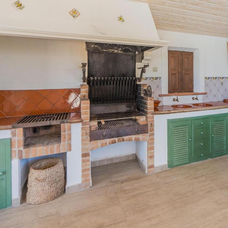6-Guest Stone Haven in Pollensa - Casa Vacacional de 3 dormitorios - 34