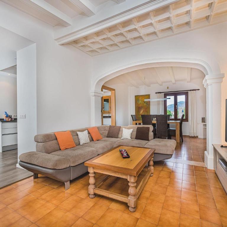 6-Guest Stone Haven in Pollensa - Casa Vacacional de 3 dormitorios - 3