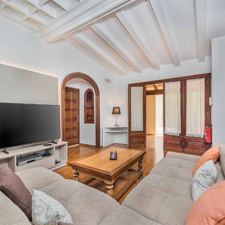 6-Guest Stone Haven in Pollensa - Casa Vacacional de 3 dormitorios - 15