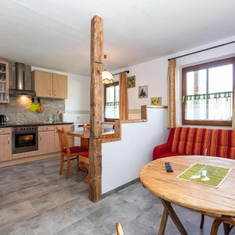 Holiday apartment on a farm with outdoor whirlpool - Appartement 4 Chambres - 3