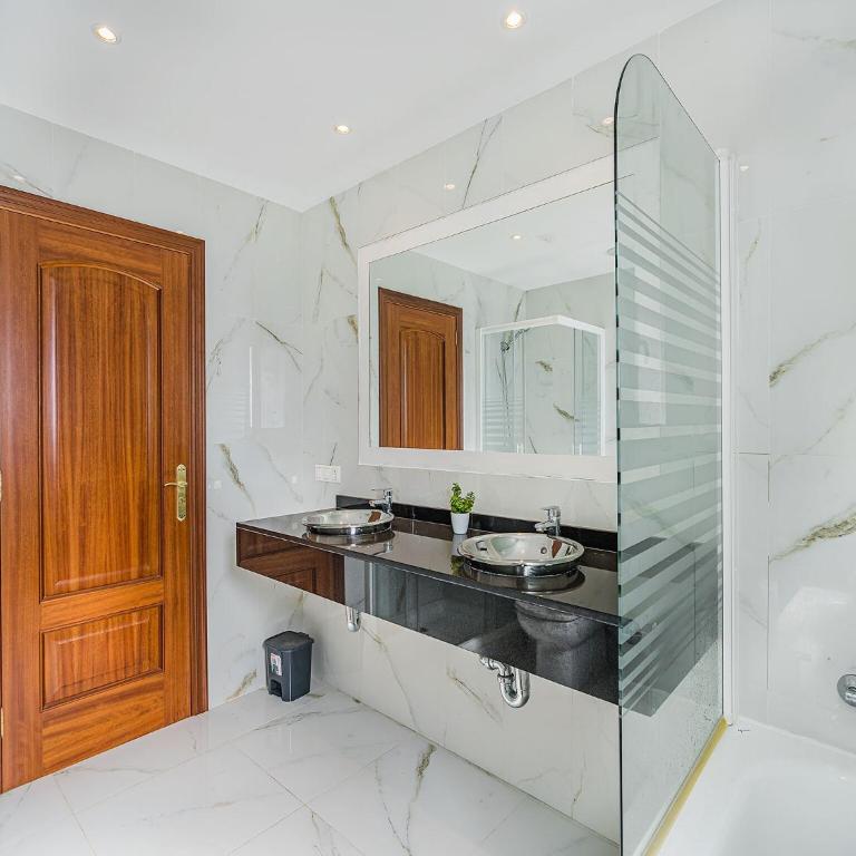 Villa with Pool Near Beach in Mallorca - Villa de 6 dormitorios - 21