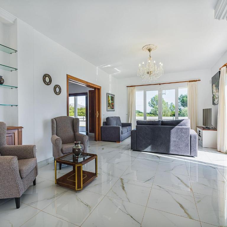 Villa with Pool Near Beach in Mallorca - Villa de 6 dormitorios - 12