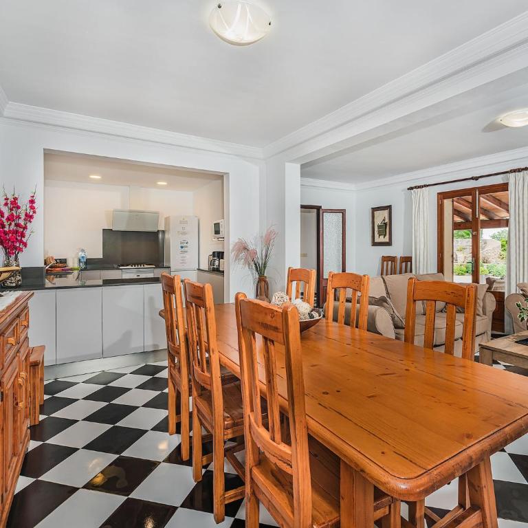 Elegant Pool Villa in Alcúdia - Villa de 4 dormitorios - 17