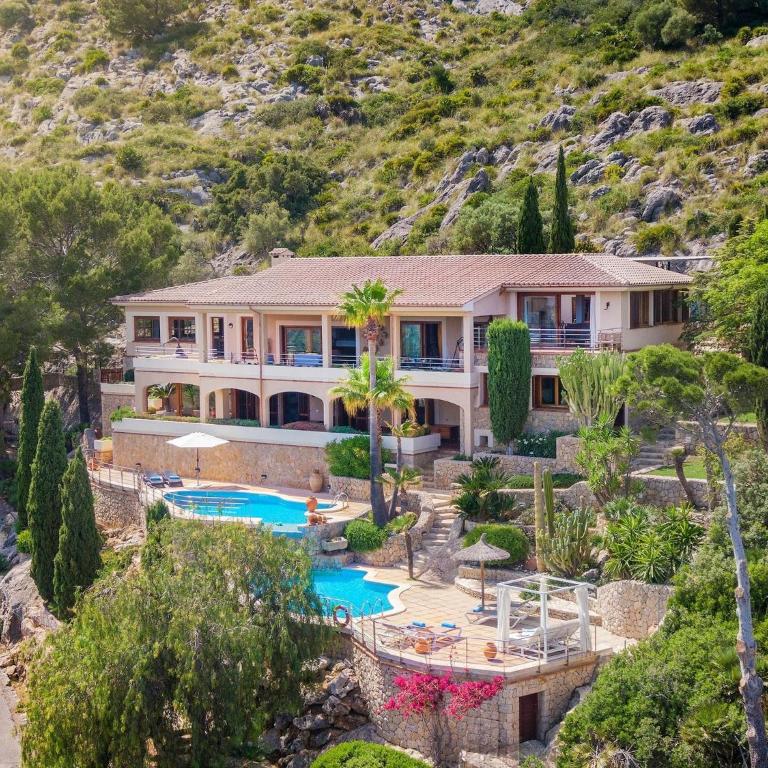 5-Bed Villa, Two Pools, Puerto Pollença - Villa 5 Chambres - 1