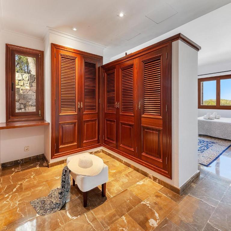 5-Bed Villa, Two Pools, Puerto Pollença - Villa 5 Chambres - 20
