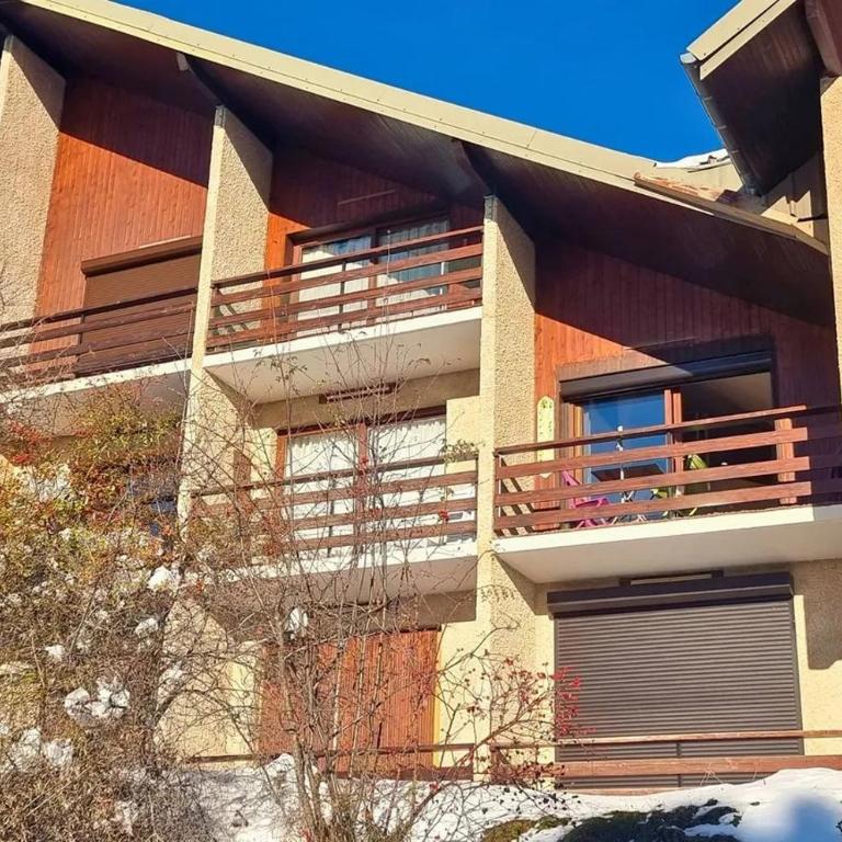 Appartement T2 loft 6-8 pers, pied des pistes de la station Chaillol 1600, balcon sud - Apartamento de 2 dormitorios - 14