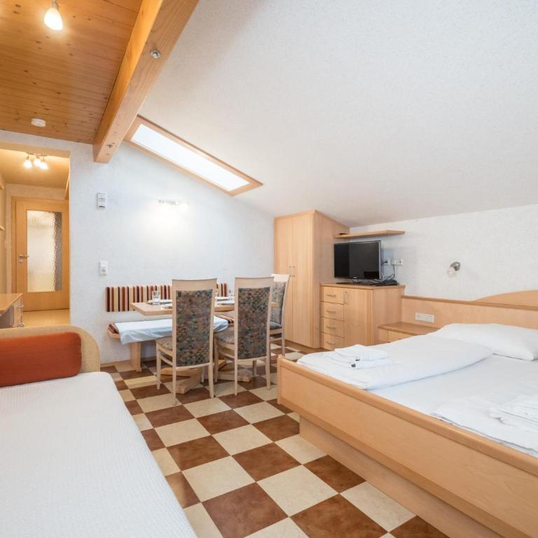 Appartement Schaubensteiner - Apartment mit 1 Schlafzimmer und Balkon - 5