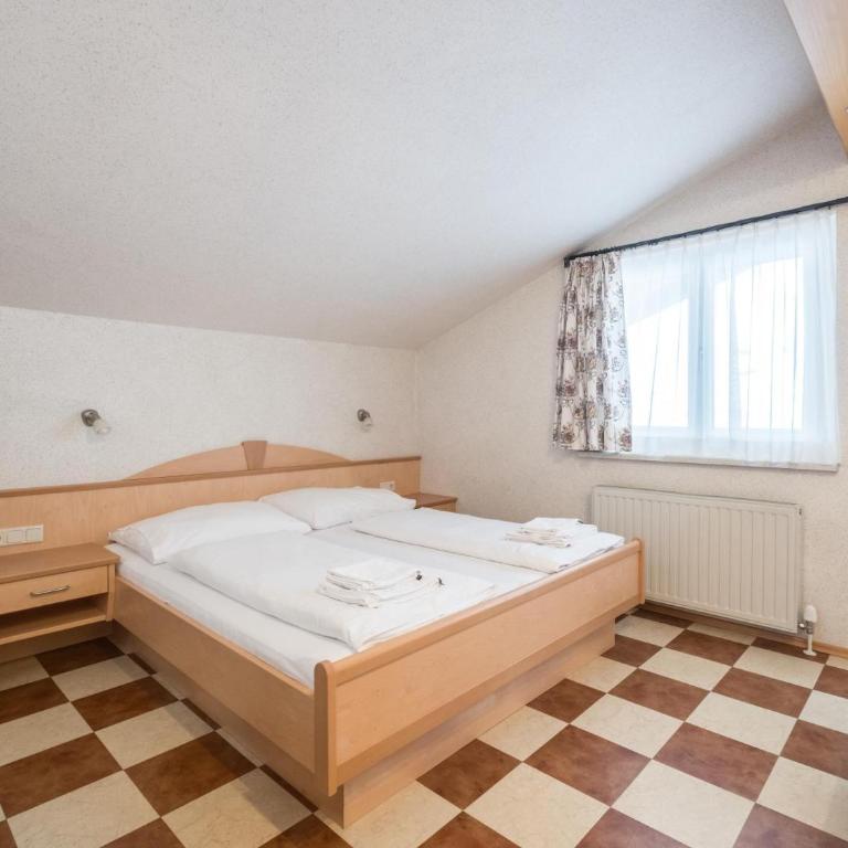 Appartement Schaubensteiner - Apartment mit 1 Schlafzimmer und Balkon - 3