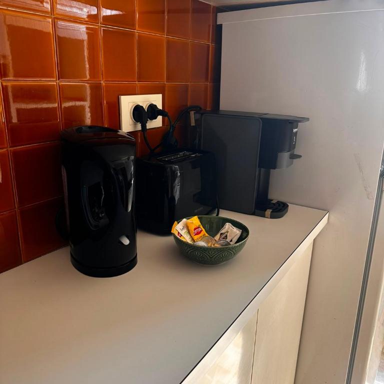 Appartement d'artiste Métro & Terrasse - Appartement 1 Chambre avec Balcon - 35