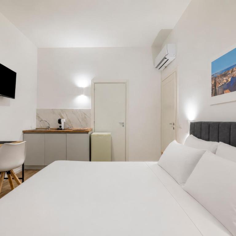Dimora Largo Franchì Apartments - Standard Studio - 5